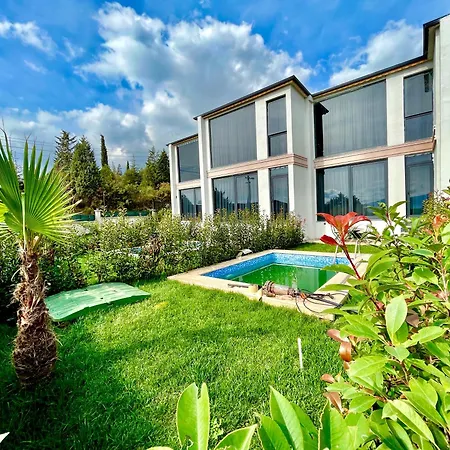 Villa Fynoora *
