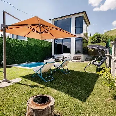 Villa Fynoora *