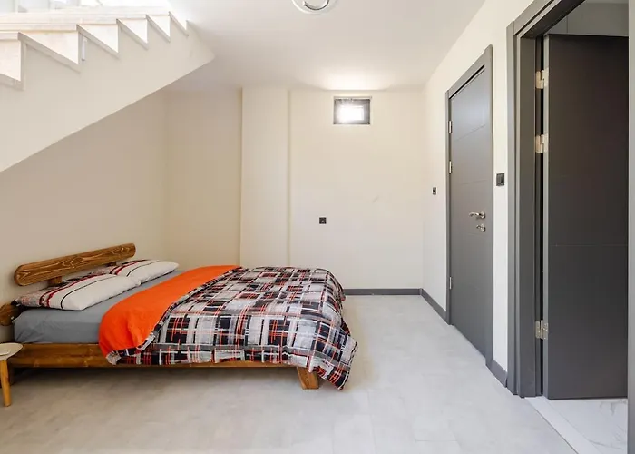 Vila Fynoora Tavsancil