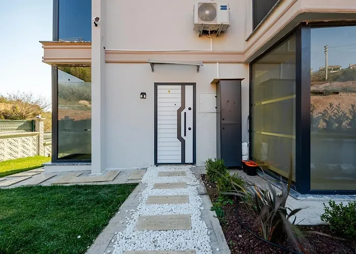 Fynoora Vila Tavsancil