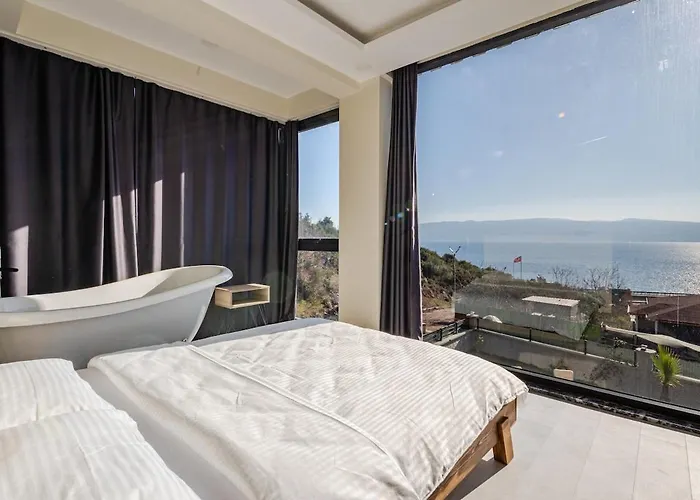 Fynoora Vila Tavsancil