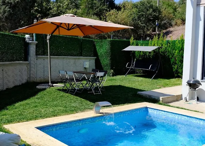 Vila Fynoora Tavsancil